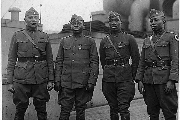 african-american-soldiers-366th-infantry-regiment-world-war-i8059D9AD-5457-D0A1-C8E1-233AD207EEA8.jpg