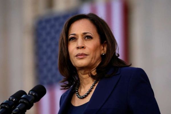 kamala-harris-gallery-009AA8BDC2D-5C77-ECA1-1A6C-A18E53E73563.jpg