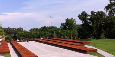 temporary-steel-columns-at-the-national-memorial-for-peace-and-justice81C9EC11-5EFC-A872-DF9C-F76CF082AA61.jpg