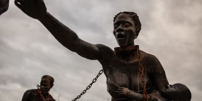 the-national-memorial-for-peace-and-justice-nkyinkim-installation-by-kwame-akoto-bamfoE0D9A5B2-A88D-2D06-70B1-BCE939683885.jpg