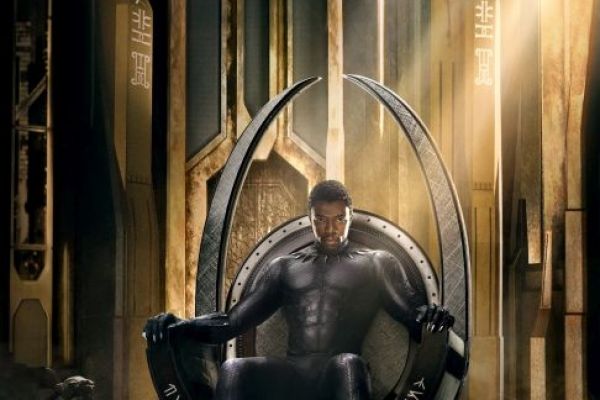 black-panther-movie-wallpaper0034F5A25D77-E3FA-5F0C-30F2-7E190AFB906B.jpg