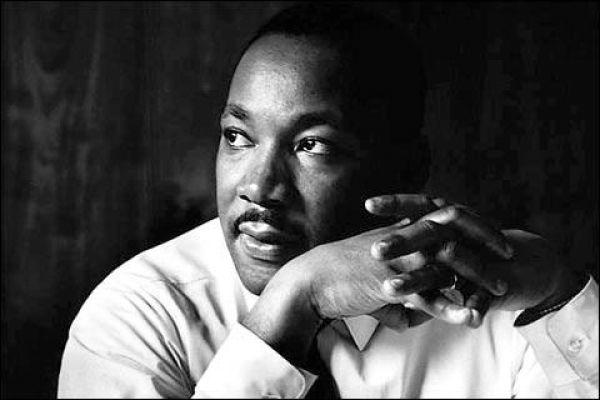 mlk027FD1CA7B8-22CD-1346-303F-89CAF1117871.jpg