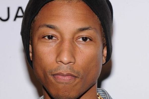 pharrellwilliamsalbum02081E2090-F242-8FBE-FA45-8F8383CB2023.jpg