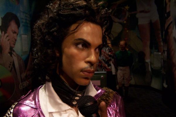 princealbum109FA2186D-049F-6AEB-0AA8-4FD71D40194B.jpg