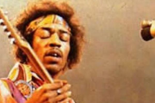 jimihendrixalbum01EDA07A5B-8BAE-A954-1E82-E5CB497135DE.jpg