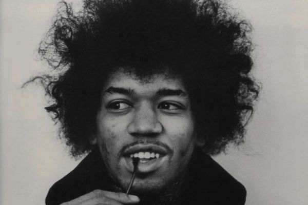 jimihendrixalbum0308C8EECF-F9AB-25A2-DADA-889E3799D3F9.jpg