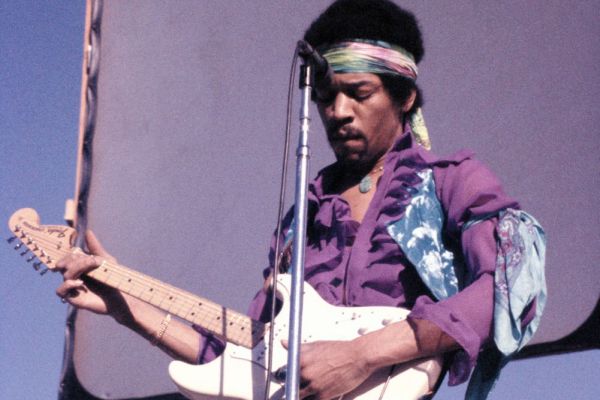 jimihendrixalbum06DB49A154-5A68-B4C7-B7BD-528391C6B049.jpg