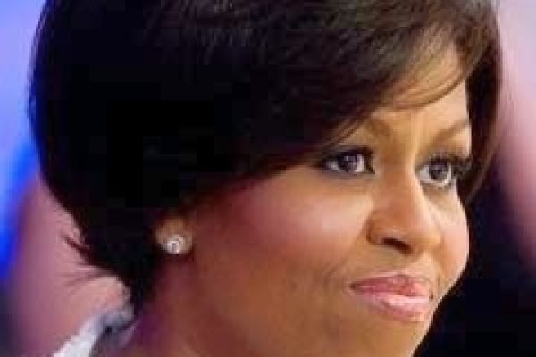 first-lady-michelle-obama0067EA6CAEF3-A7FA-8FD6-3520-A5EB0AC11042.jpg