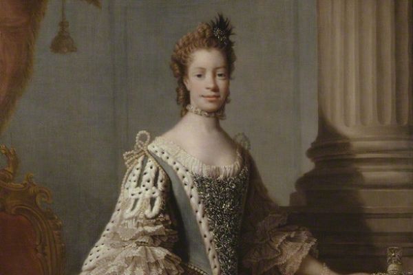 queencharlotte0010FB1B87F8-6D5C-73BB-C321-0234622B32A2.jpg