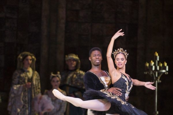 mistycopeland1EAFBACA6-CC76-44CC-C43F-DC7C8F5DF33F.jpg