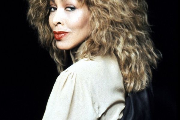 tinaturneralbum0891B66BCF-9A9E-95F9-FEBF-1E8B90CB21EC.jpg